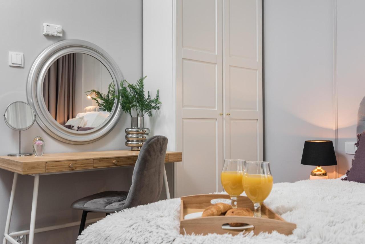 Apartment Wielopole17 Miro With Ac Krakow